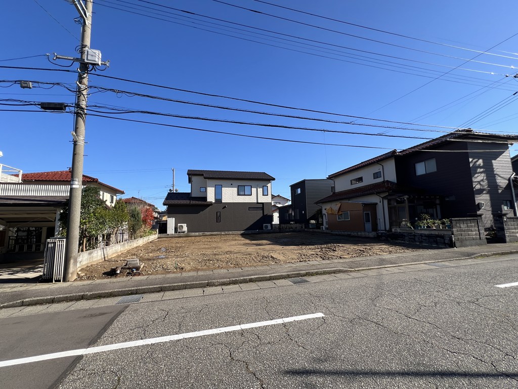 【土地】<BR>白山市千代野西8丁目①号地
